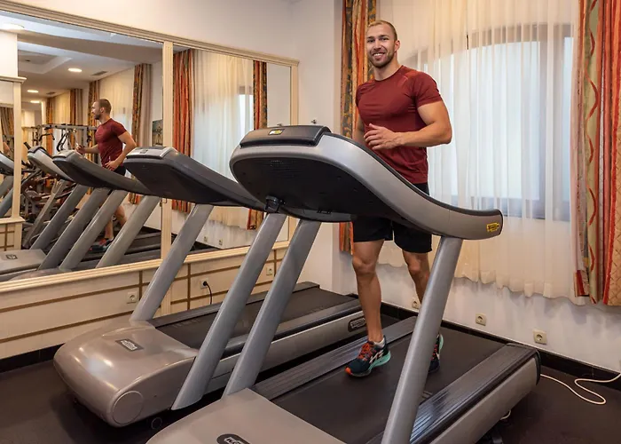 Helena Sands 5* 阳光海滩