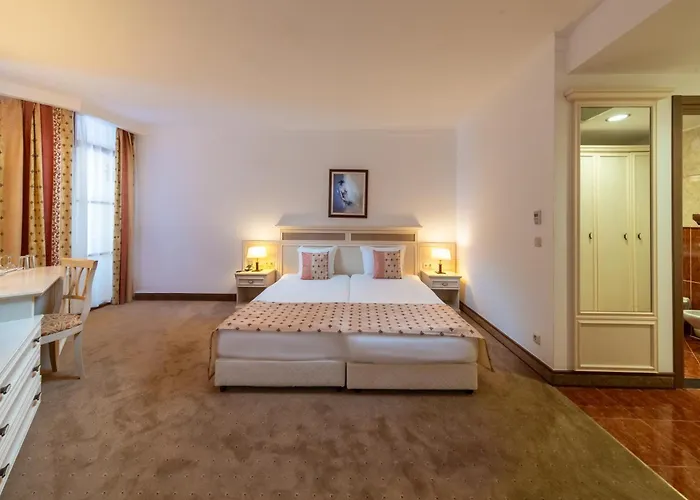 度假村 Helena Sands