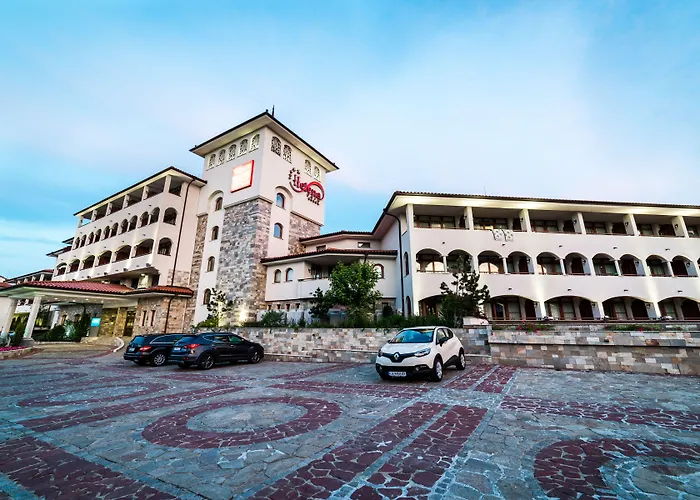 Helena Sands 5* 阳光海滩