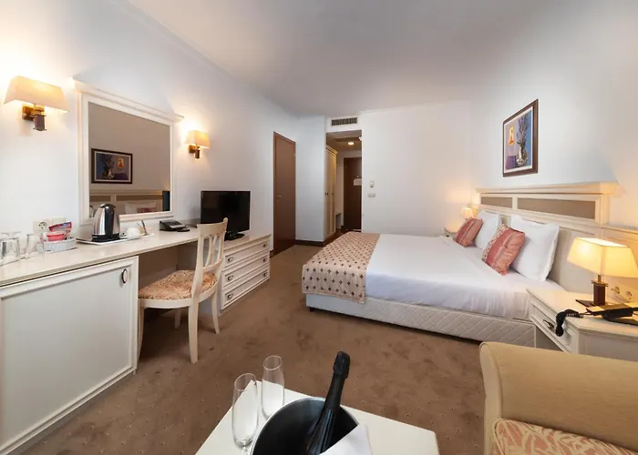 Resort Helena Sands 5*